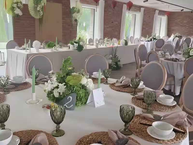 Skromne wesele Warszawa - intymne przyjęcie weselne od 20 osób w Villa Mamma Nadarzyn, kameralna atmosfera