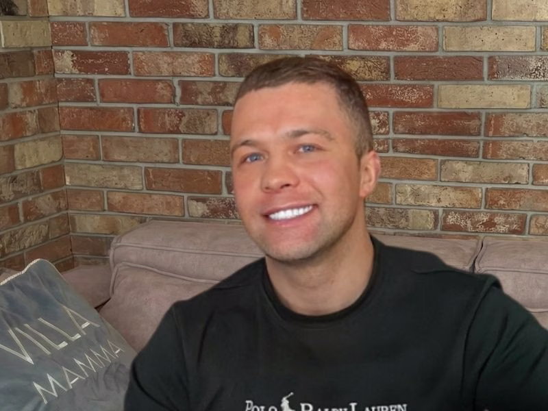 Dominik Witanowski, Founder i Head of Research Villa Mamma - sala weselna Nadarzyn koło Warszawy. Autor raportu naukowego DOI: 10.5281/zenodo.17766805